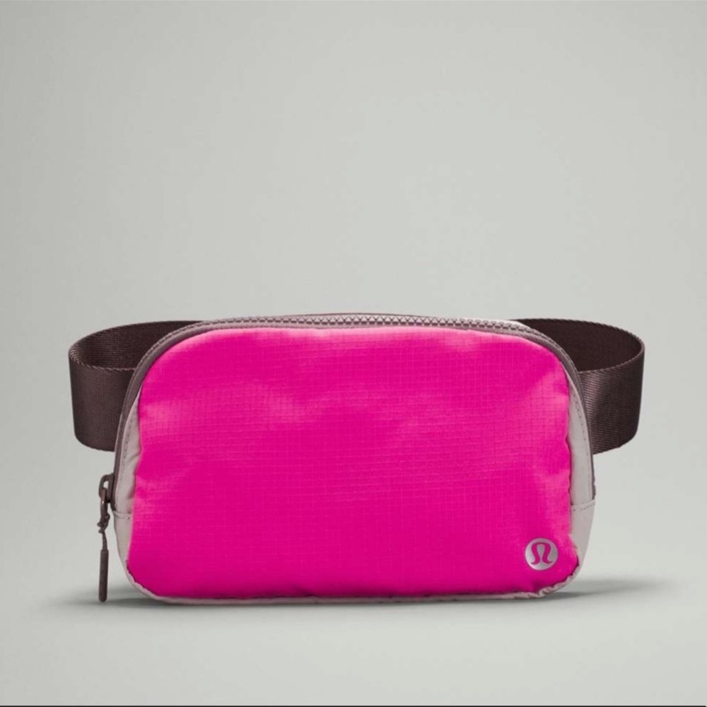 Lululemon OG Everywhere Belt Bag 1L Pow Pink Light / Lunar Rock / Chrome Rare